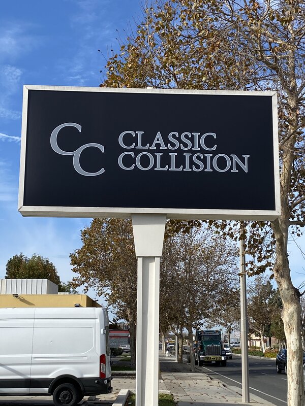 Classic Collision Custom Made Pylon Signage